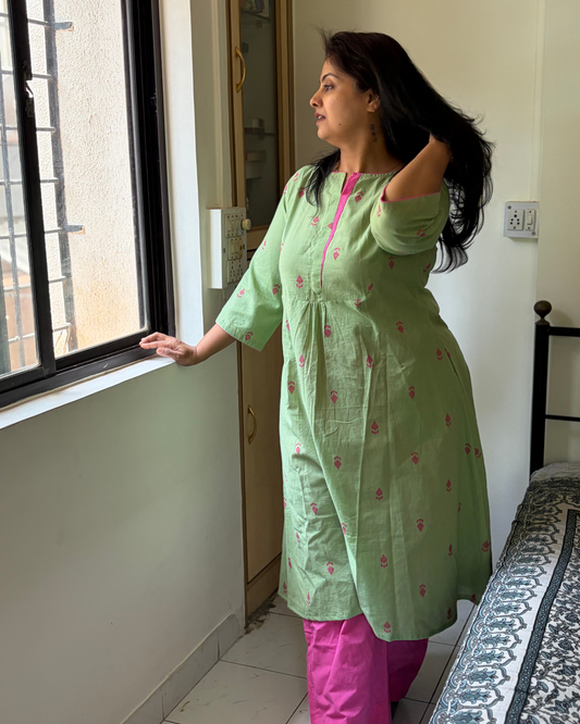 HANDLOOM PISTA PINK KURTI PANT SET