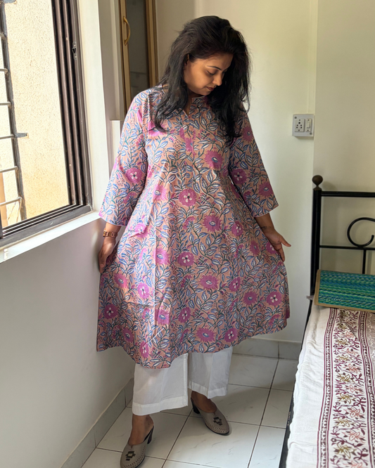 HANDBLOCK FIT & FLARE PINK NUDE KURTI FOR WOMEN