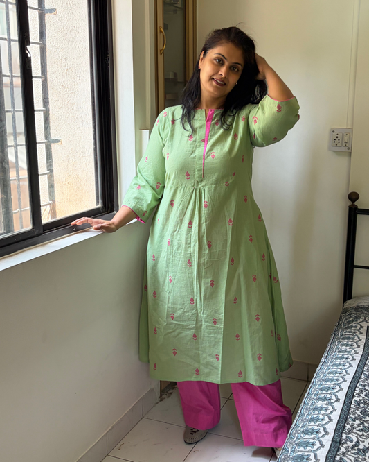 HANDLOOM PISTA PINK KURTI PANT SET